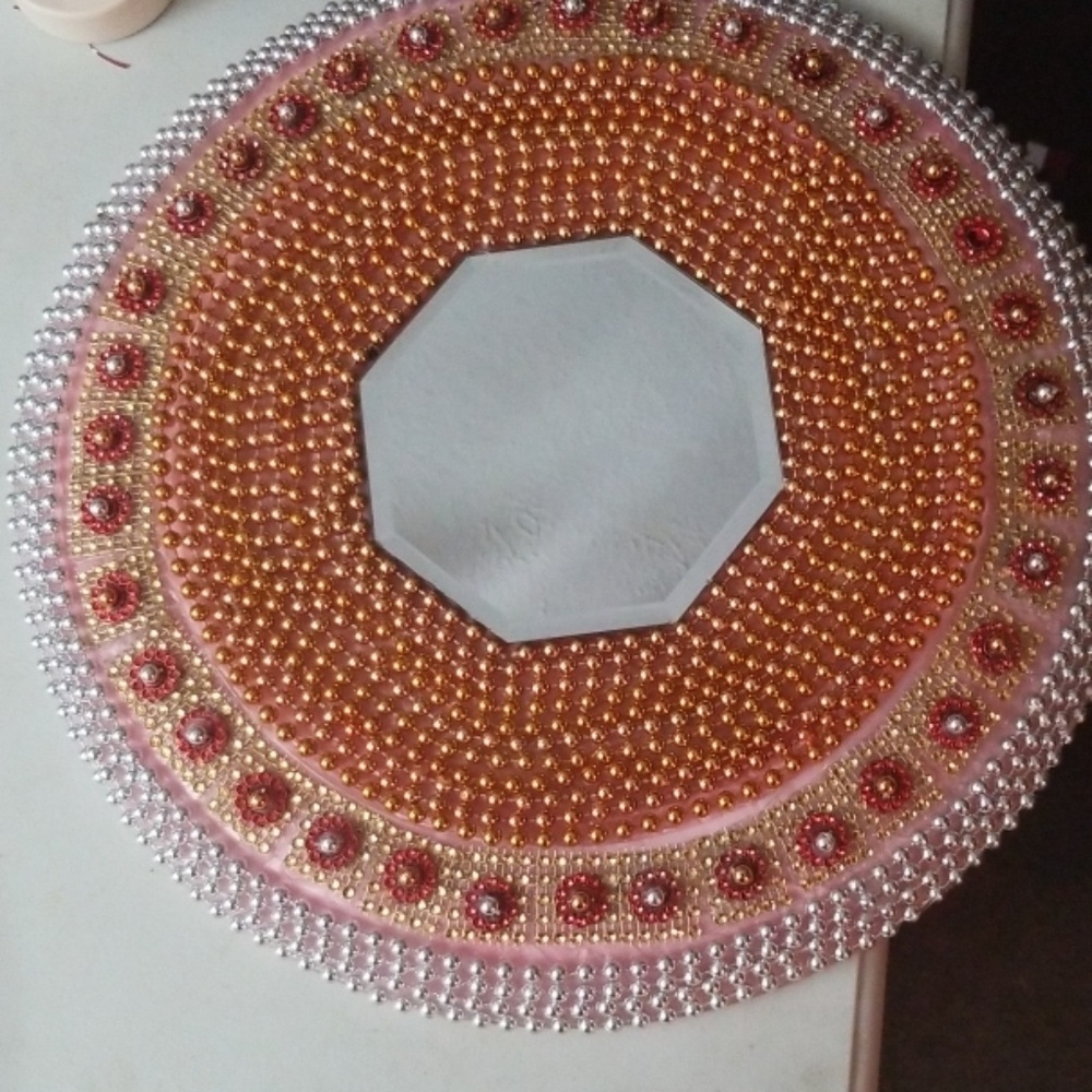 Plates with mirrors  beads mash